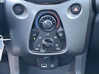 Toyota aygo 1.0 vvt-i x-play car 2021 | n-574-kk - afbeelding 20 van  28