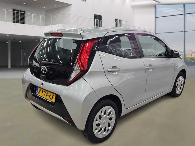 Toyota aygo 1.0 vvt-i x-play car 2021 | n-574-kk - afbeelding 13 van  28