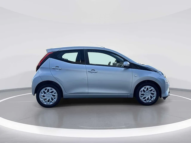 Toyota aygo 1.0 vvt-i x-play car 2021 | n-574-kk - afbeelding 9 van  28