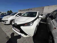 Toyota aygo 1.0i vvt-i x 69, 2015 - afbeelding 1 van  27