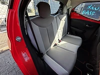 Toyota aygo 1.0i vvt-i x-play 69, 2015 - afbeelding 11 van  27
