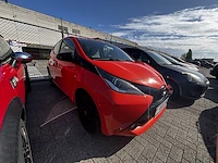 Toyota aygo 1.0i vvt-i x-play 69, 2015 - afbeelding 21 van  27