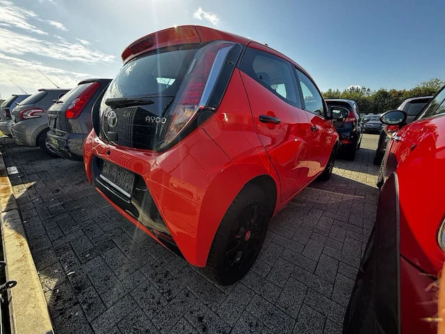 Toyota aygo 1.0i vvt-i x-play 69, 2015 - afbeelding 22 van  27