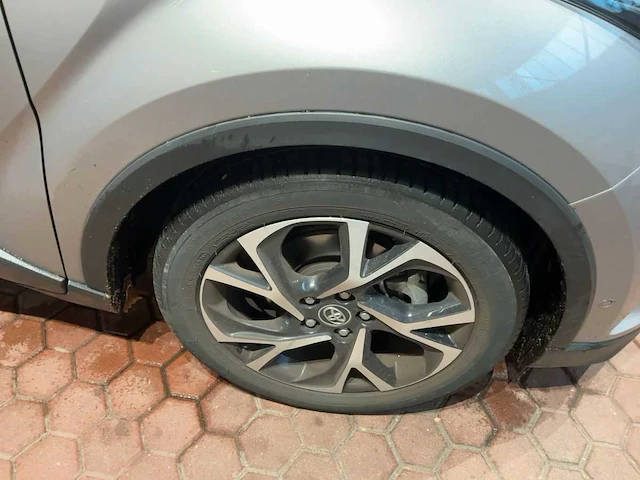 Toyota c-hr 1.8 hybrid team d 2018 - afbeelding 2 van  25