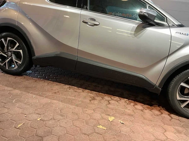 Toyota c-hr 1.8 hybrid team d 2018 - afbeelding 13 van  25