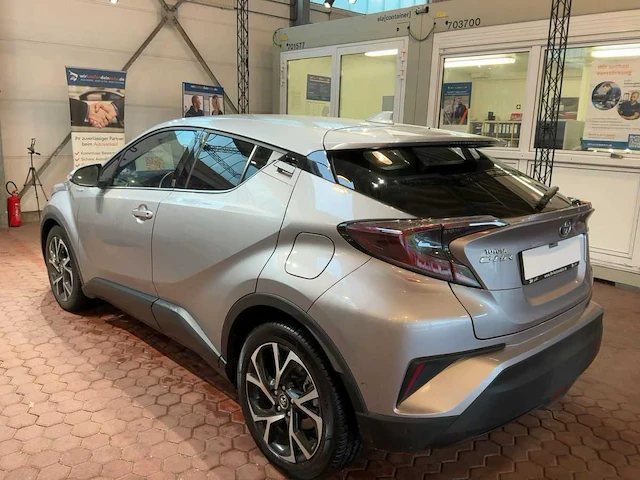 Toyota c-hr 1.8 hybrid team d 2018 - afbeelding 15 van  25