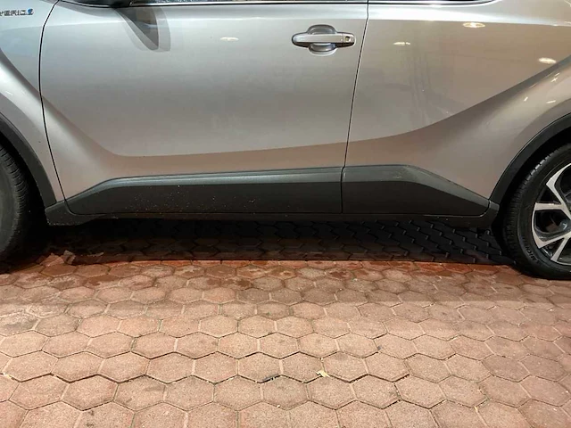 Toyota c-hr 1.8 hybrid team d 2018 - afbeelding 17 van  25