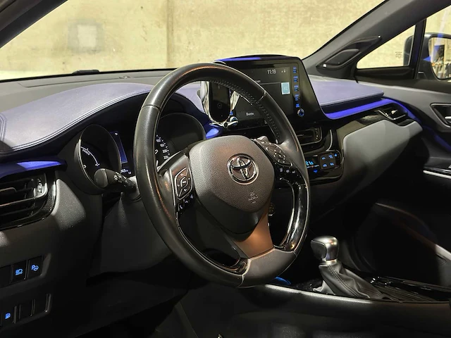 Toyota c-hr 2.0 hybrid bi-tone 152pk 2020, h-248-jv - afbeelding 11 van  42