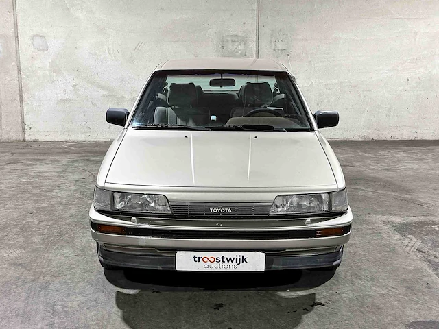 Toyota camry 2.0 xli tc 16 128pk 1987, sn-87-jy - afbeelding 31 van  34