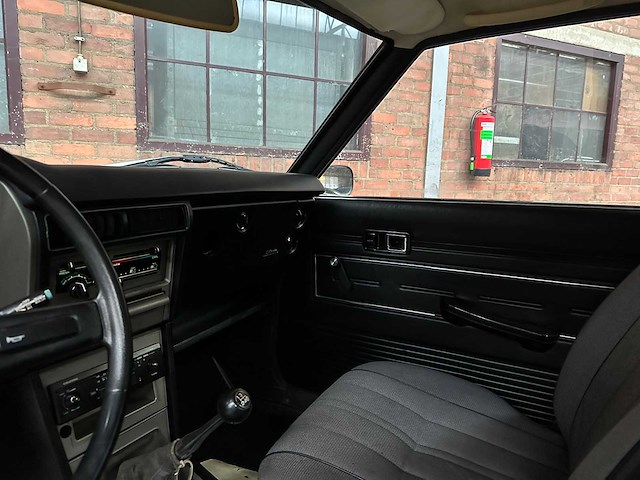Toyota carina 1.6 de luxe 75pk 1976, 51-me-99 - afbeelding 14 van  37