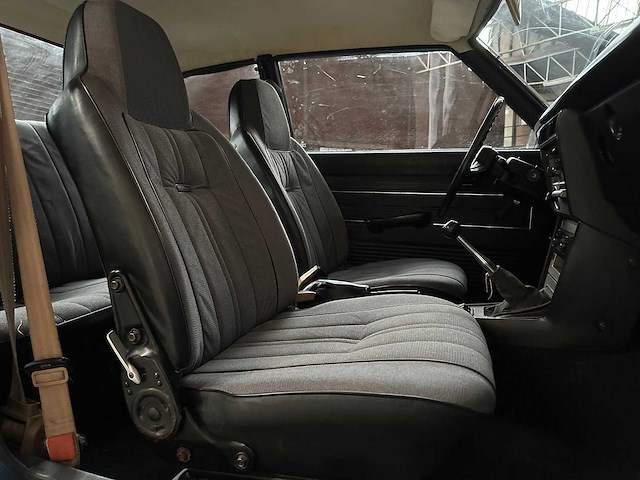Toyota carina 1.6 de luxe 75pk 1976, 51-me-99 - afbeelding 27 van  37