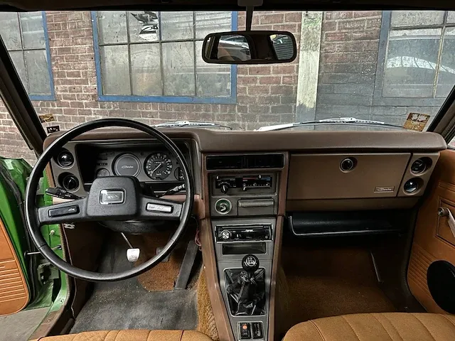 Toyota carina 1.6 de luxe 75pk 1976, 98-ju-66 - afbeelding 17 van  52