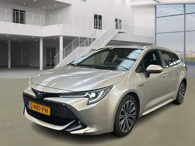 Toyota corolla touring sports 1.8 hybrid business intro | g-481-ph - afbeelding 1 van  17