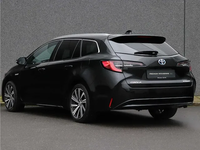 Toyota corolla touring sports 1.8 hybrid dynamic | l-549-kt - afbeelding 2 van  40