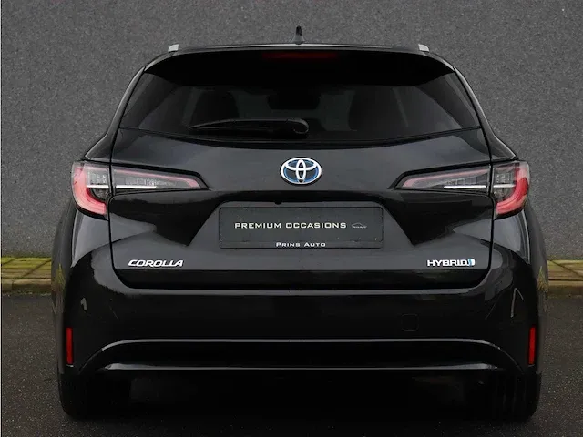 Toyota corolla touring sports 1.8 hybrid dynamic | l-549-kt - afbeelding 18 van  40