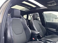 Toyota corolla touring sports 2.0 hybrid executive car 2023 | 00-31-81 - afbeelding 22 van  30