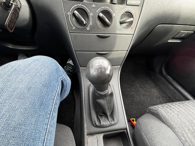 Toyota corrola, 2003 - afbeelding 3 van  28