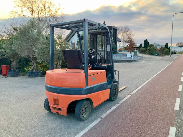 Toyota fbmf25 vorkheftruck - afbeelding 25 van  28