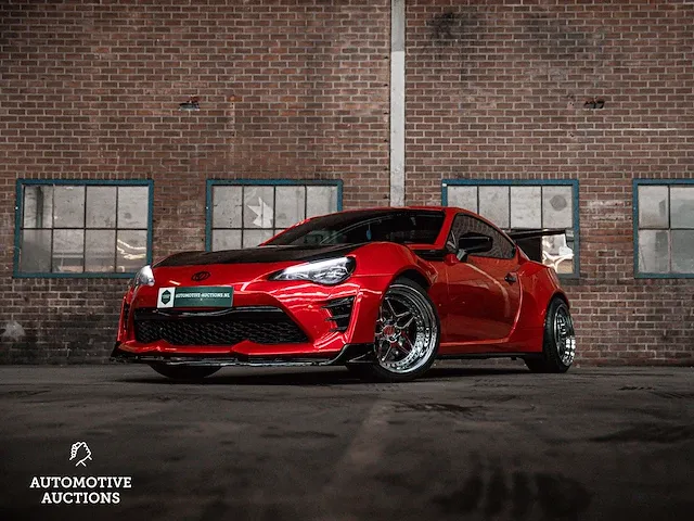 Toyota gt86 2.0 d-4s -widebody- 2013 -carbon- - afbeelding 1 van  95