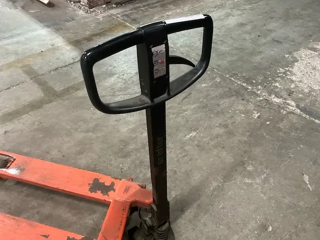 Toyota hand hydraulische palletwagen - afbeelding 3 van  4