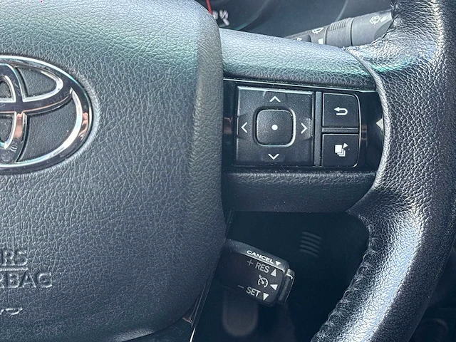 Toyota hilux 2.4 d-4d-f dc executive van | v-288-xl i - afbeelding 9 van  29