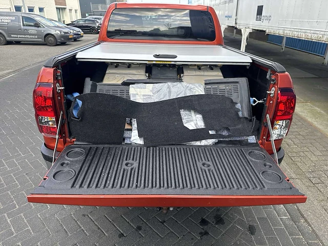 Toyota hilux 2.4 d-4d-f dc executive van | v-288-xl i - afbeelding 16 van  29