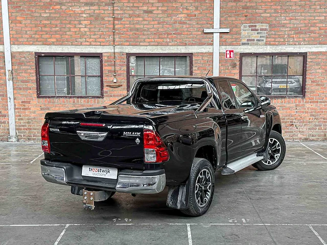 Toyota hilux 2.4 d-4d-f xc prof. 150pk 2018, v-343-nj - afbeelding 4 van  41