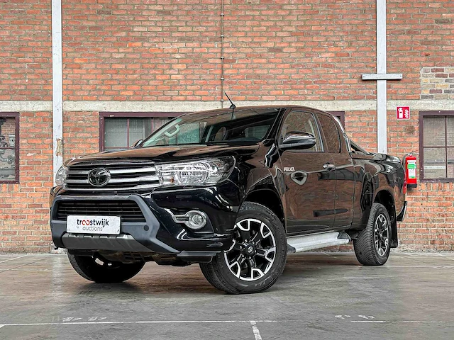 Toyota hilux 2.4 d-4d-f xc prof. 150pk 2018, v-343-nj - afbeelding 1 van  41