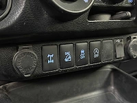 Toyota hilux 2.4 d-4d-f xc prof. 150pk 2018, v-343-nj - afbeelding 20 van  41