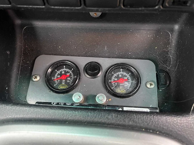 Toyota hilux 2.4 d-4d-f xtra cab professional van | v-251-dv - afbeelding 19 van  26