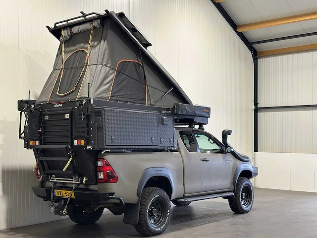 Toyota hilux 2.8 d-4d xc proprem 4x4 offroad camper 26.000 km vxl-51-v - afbeelding 10 van  43