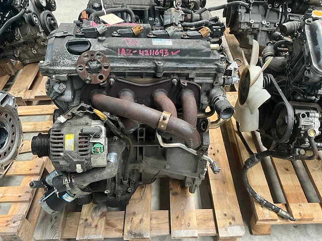 Toyota iaz-fse automotor - afbeelding 1 van  4