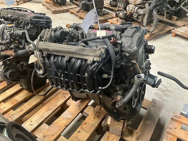 Toyota iaz-fse automotor - afbeelding 4 van  4