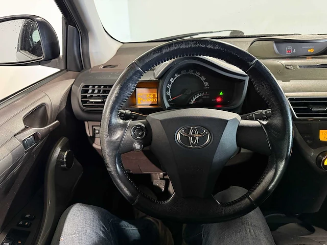 Toyota iq 1.0 vvti aspiration, 78-jfb-3 - afbeelding 6 van  16
