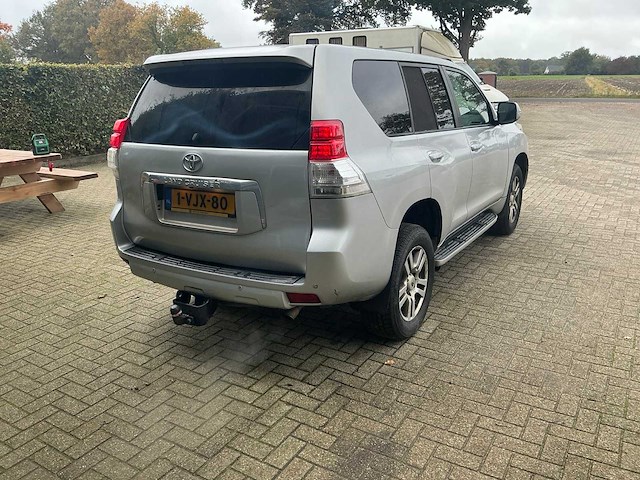 Toyota land cruiser 150 3.0 d-4d aut 5drs srwv - afbeelding 14 van  18