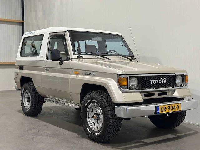 Toyota land cruiser 2.4 td softtop kr-904-x youngtimer - afbeelding 3 van  17
