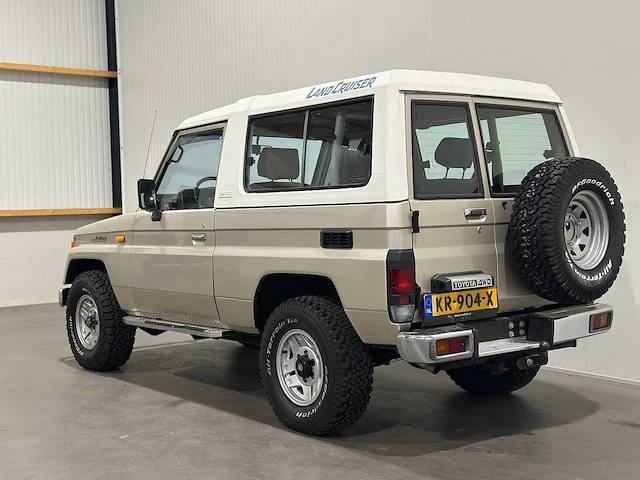 Toyota land cruiser 2.4 td softtop kr-904-x youngtimer - afbeelding 11 van  17