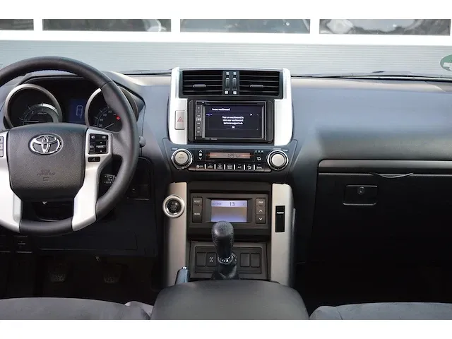 Toyota land cruiser 3.0 d-4d vx | 2010 | nl registratie | zb-322-j | - afbeelding 8 van  39