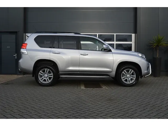 Toyota land cruiser 3.0 d-4d vx | 2010 | nl registratie | zb-322-j | - afbeelding 10 van  39