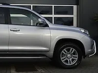 Toyota land cruiser 3.0 d-4d vx | 2010 | nl registratie | zb-322-j | - afbeelding 13 van  39