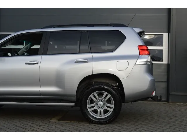 Toyota land cruiser 3.0 d-4d vx | 2010 | nl registratie | zb-322-j | - afbeelding 37 van  39