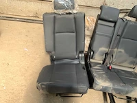 Toyota land cruiser achterbank - afbeelding 2 van  3