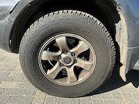 Toyota land cruiser d-4d personenauto - afbeelding 2 van  34