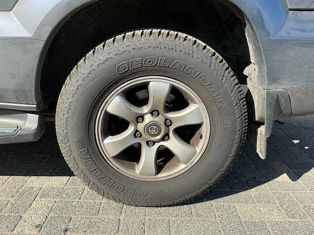 Toyota land cruiser d-4d personenauto - afbeelding 3 van  34