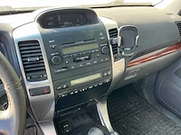 Toyota land cruiser d-4d personenauto - afbeelding 15 van  34