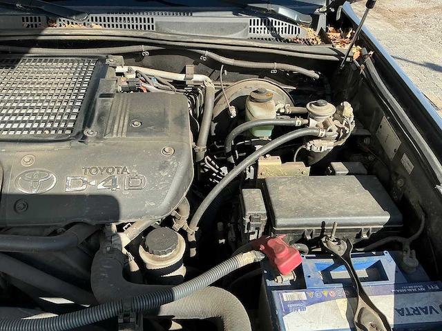 Toyota land cruiser d-4d personenauto - afbeelding 20 van  34