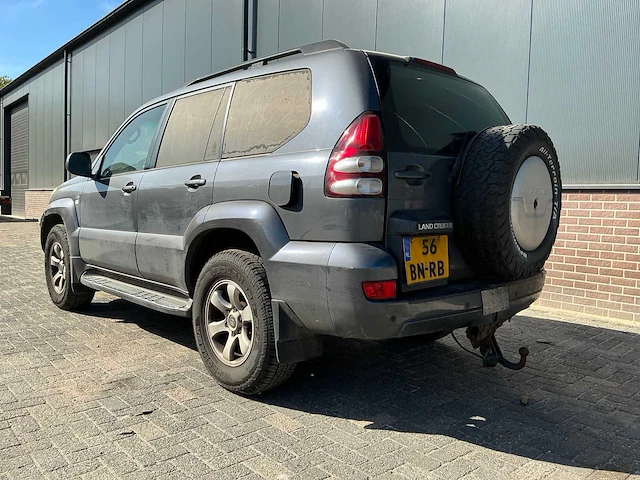 Toyota land cruiser d-4d personenauto - afbeelding 23 van  34