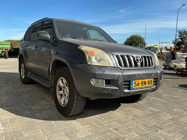 Toyota land cruiser d-4d personenauto - afbeelding 33 van  34