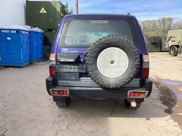 Toyota land cruiser personenauto - afbeelding 10 van  15
