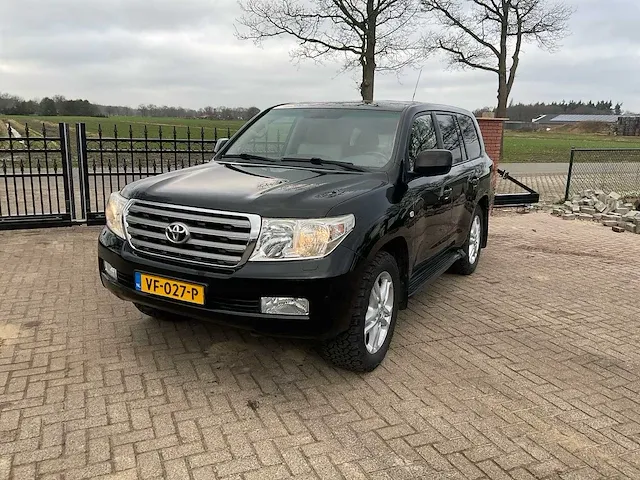 Toyota land cruiser v8 jeep 4x4 - afbeelding 12 van  28